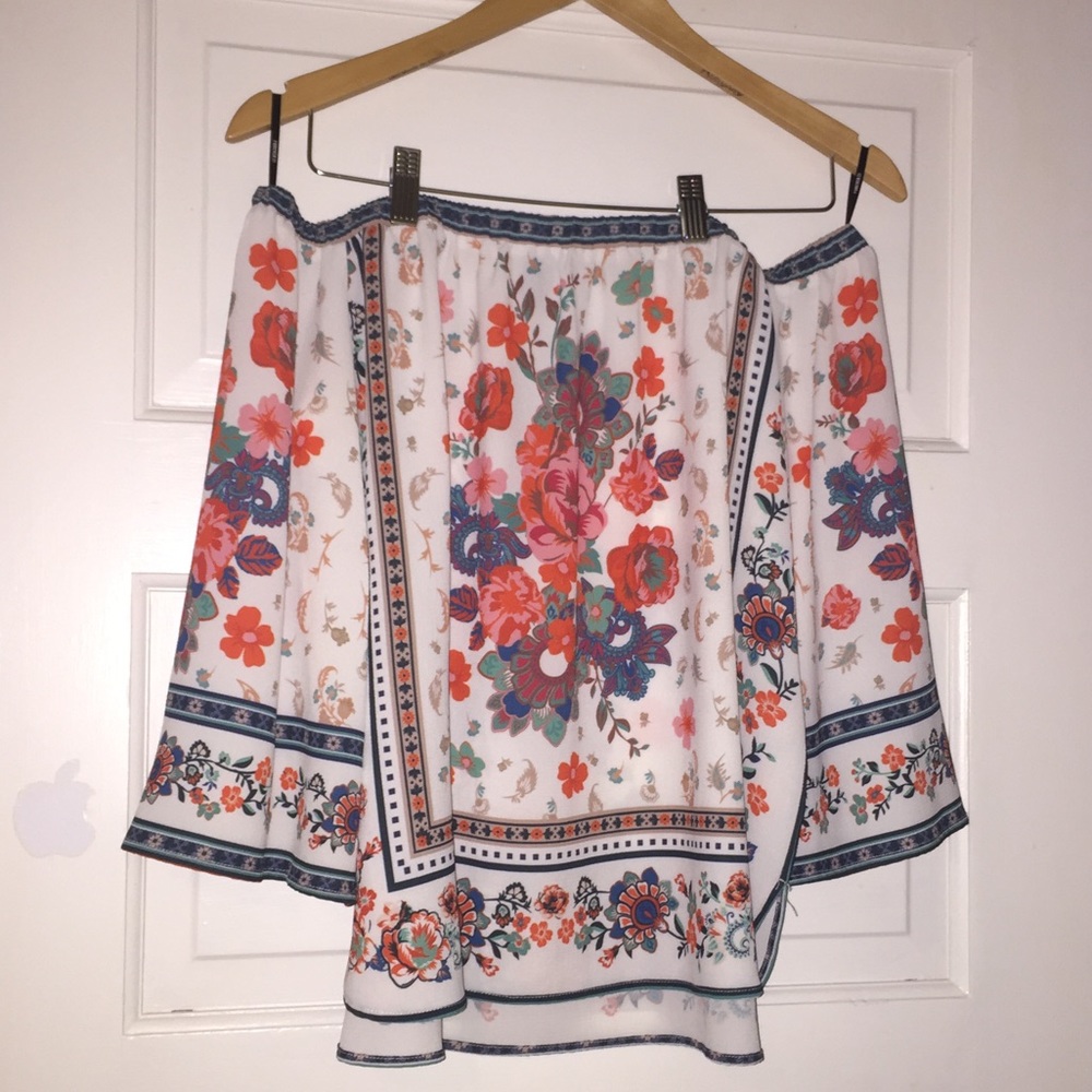 Floral Off the Shoulder Shirt